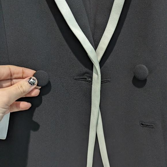 Alice + Olivia Kyrie Piped Tuxedo Dress - Picture 8 of 9